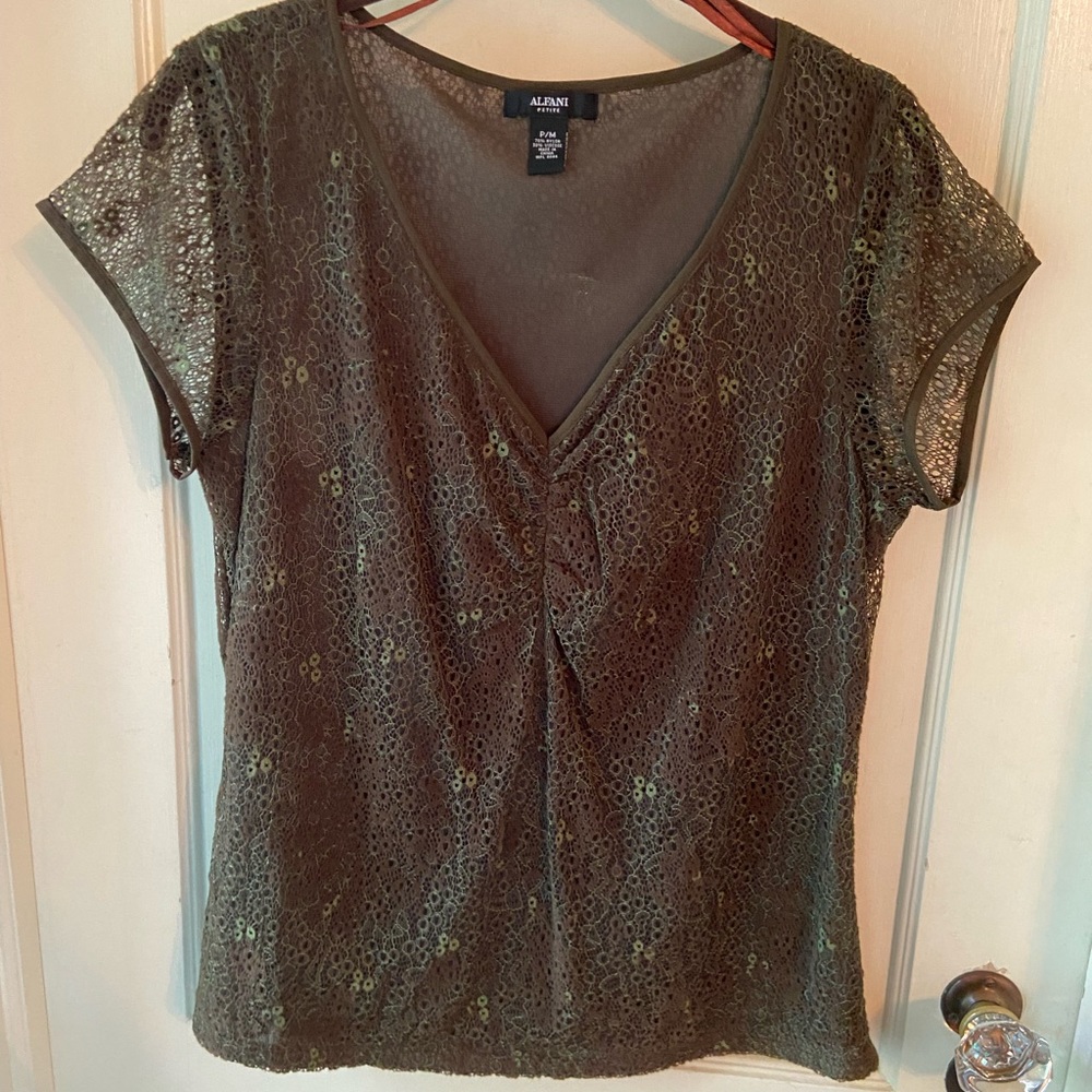 NWOT Vintage Alfani V-Neck Short Sleeve Top Nylon/Viscose Sz Medium